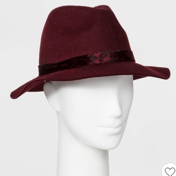 burgundy panama hat